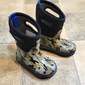 Bog Snow Boots